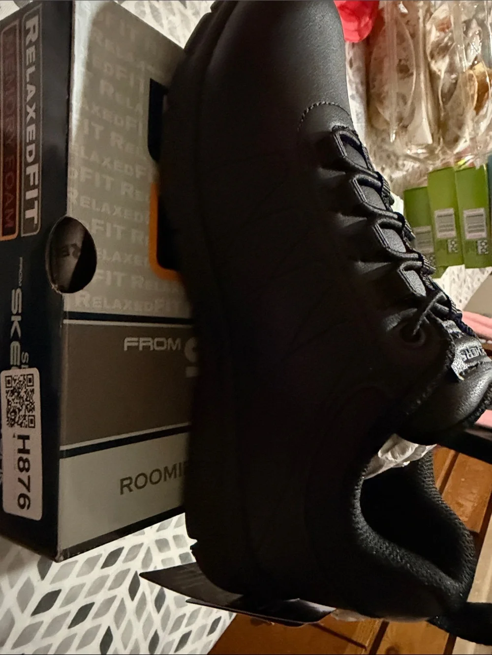 Skechers Men's Black Relaxed-Fit Athletic Lace-Up Shoe